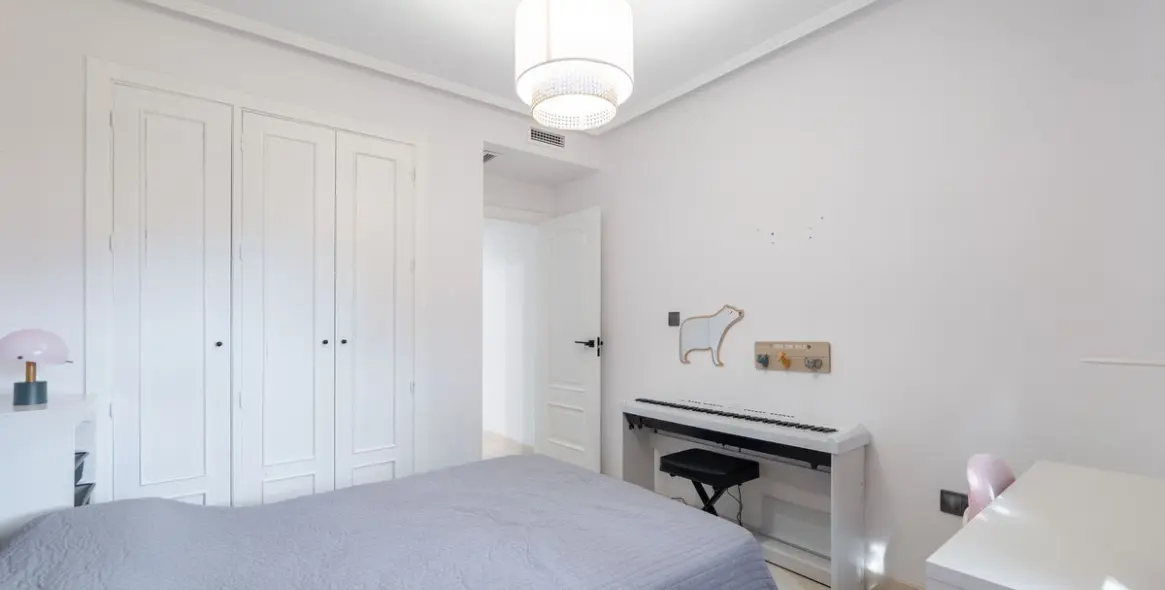 Venta de apartamento en planta baja en La Mairena 13