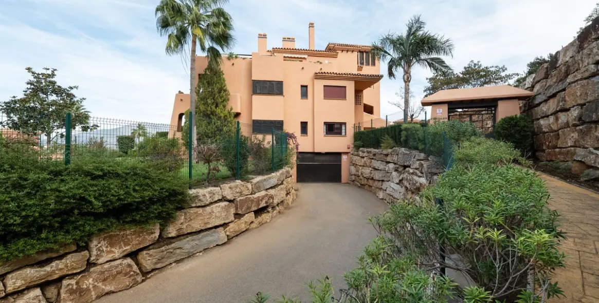 Venta de apartamento en planta baja en La Mairena 21