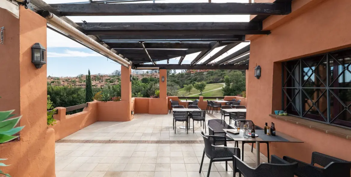 Venta de apartamento en planta baja en La Mairena 22