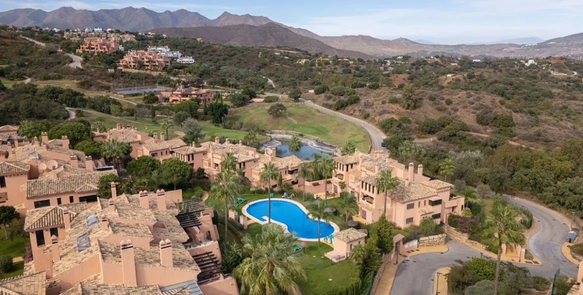 Venta de apartamento en planta baja en La Mairena 26