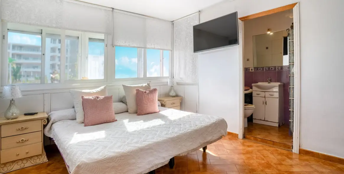 Продажа апартаментов на среднем этаже в Mijas 2