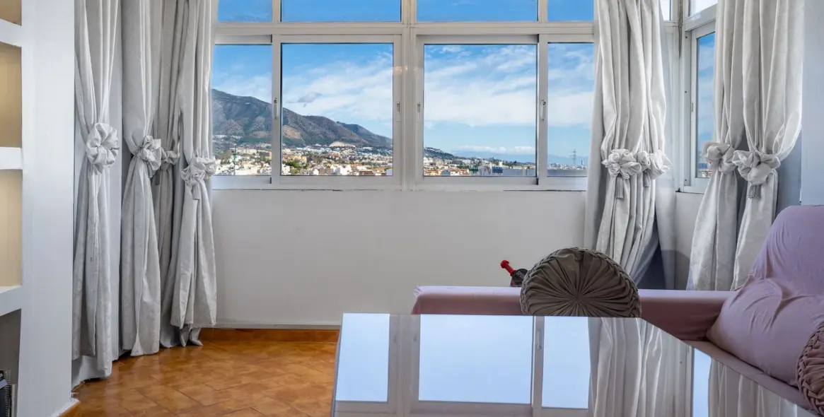 Продажа апартаментов на среднем этаже в Mijas 5