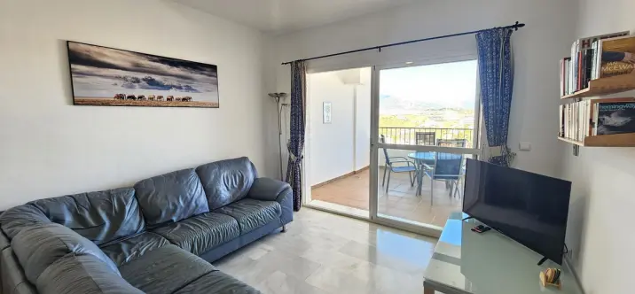 Продажа апартаментов на среднем этаже в Miraflores 4