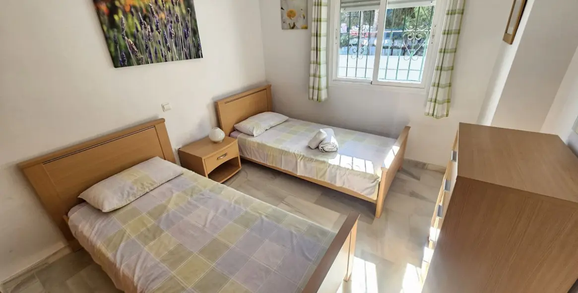 Продажа апартаментов на среднем этаже в Miraflores 16