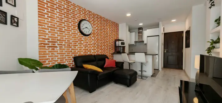 Sale of middle floor apartment in Marbella 2