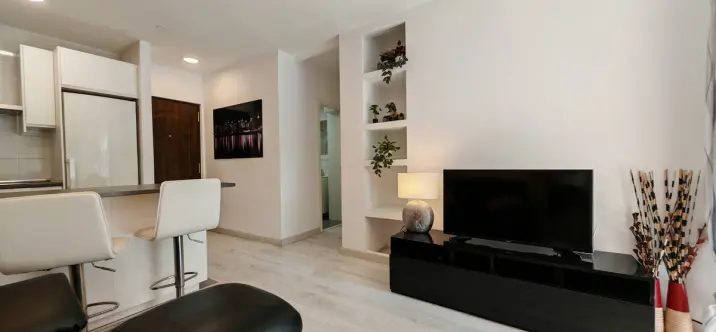 Sale of middle floor apartment in Marbella 3