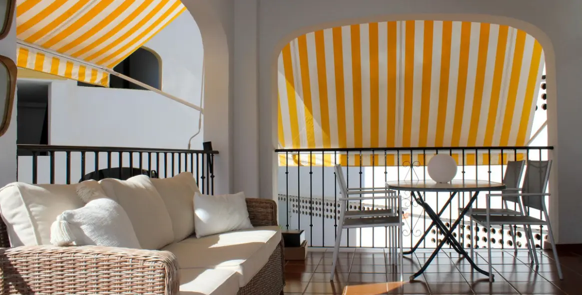 Sale of middle floor apartment in Nerja 22