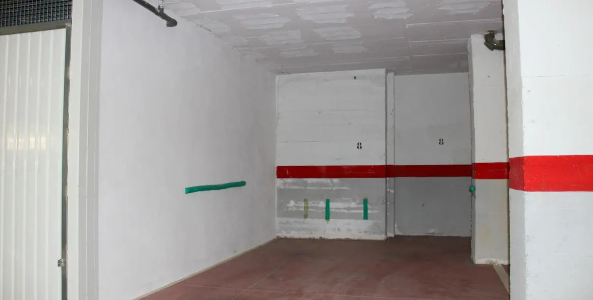 Sale of middle floor apartment in Nerja 33