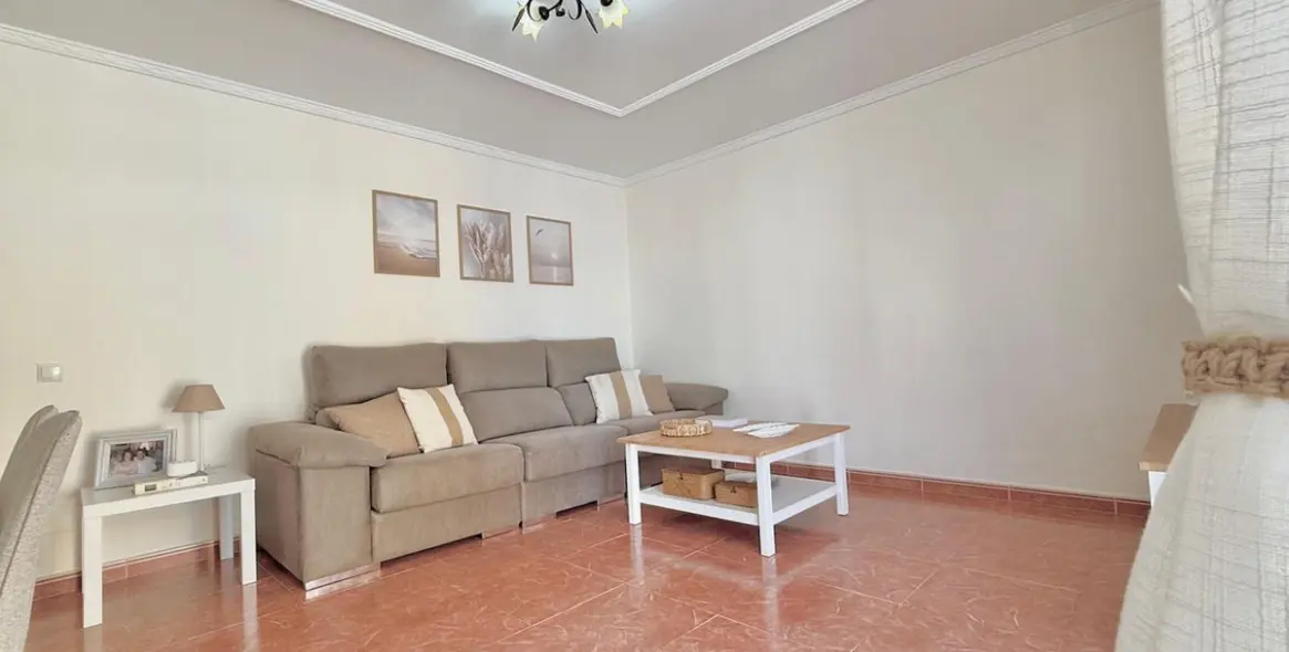 Sale of townhouse in Los Pacos 7