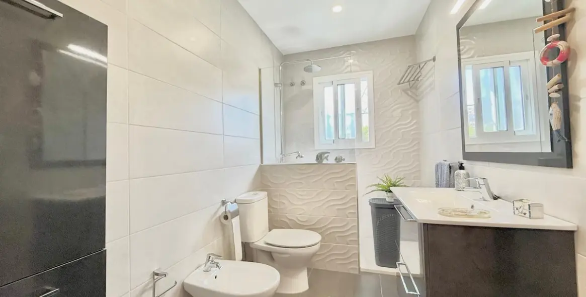 Sale of townhouse in Los Pacos 12