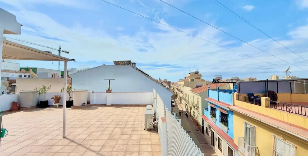 Sale of townhouse in Los Pacos 23