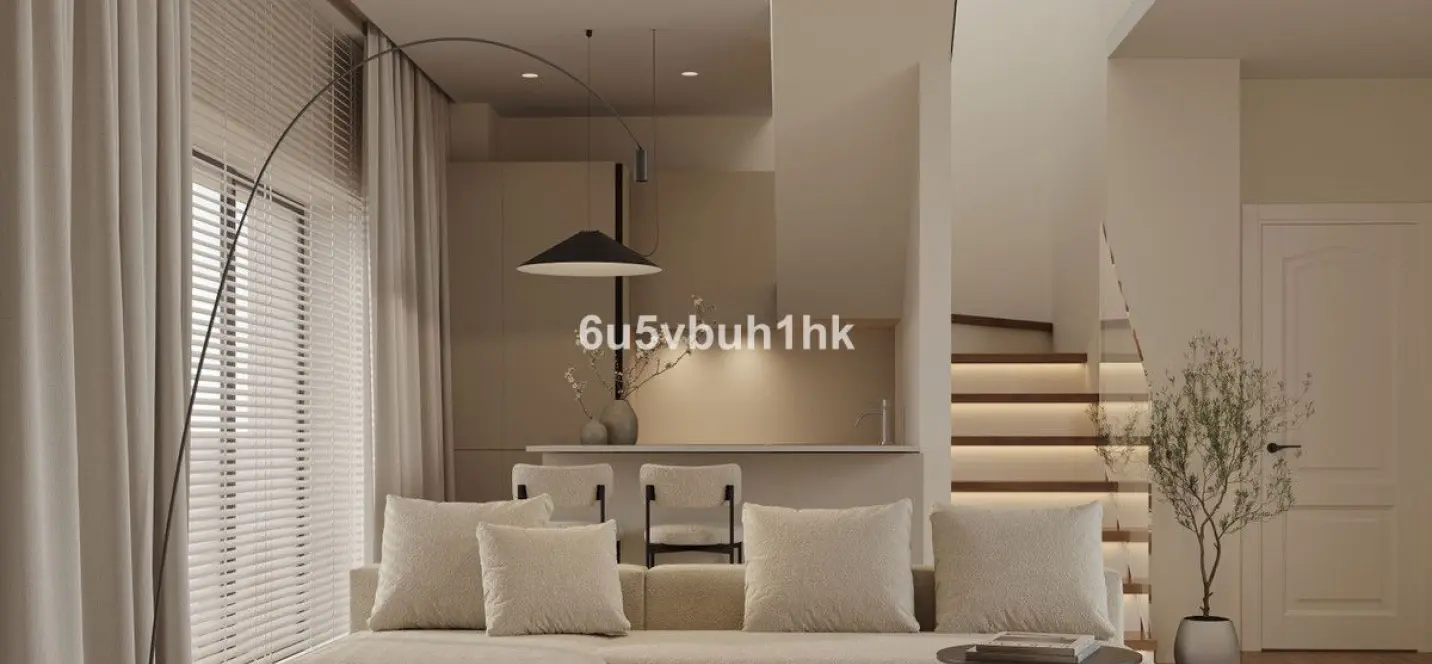 Sale of ground floor apartment in Málaga Centro 0