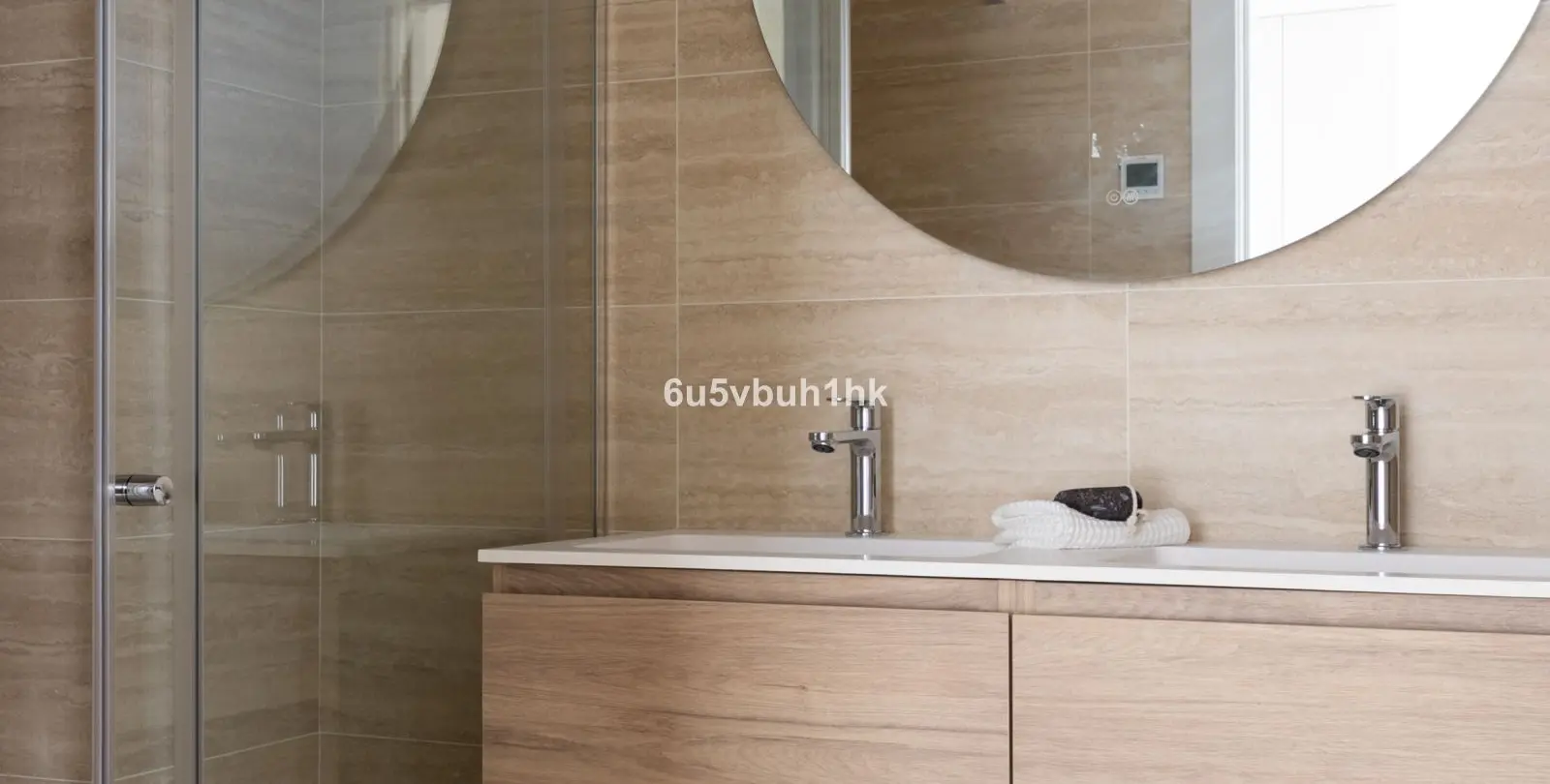 Sale of ground floor apartment in Málaga Centro 11