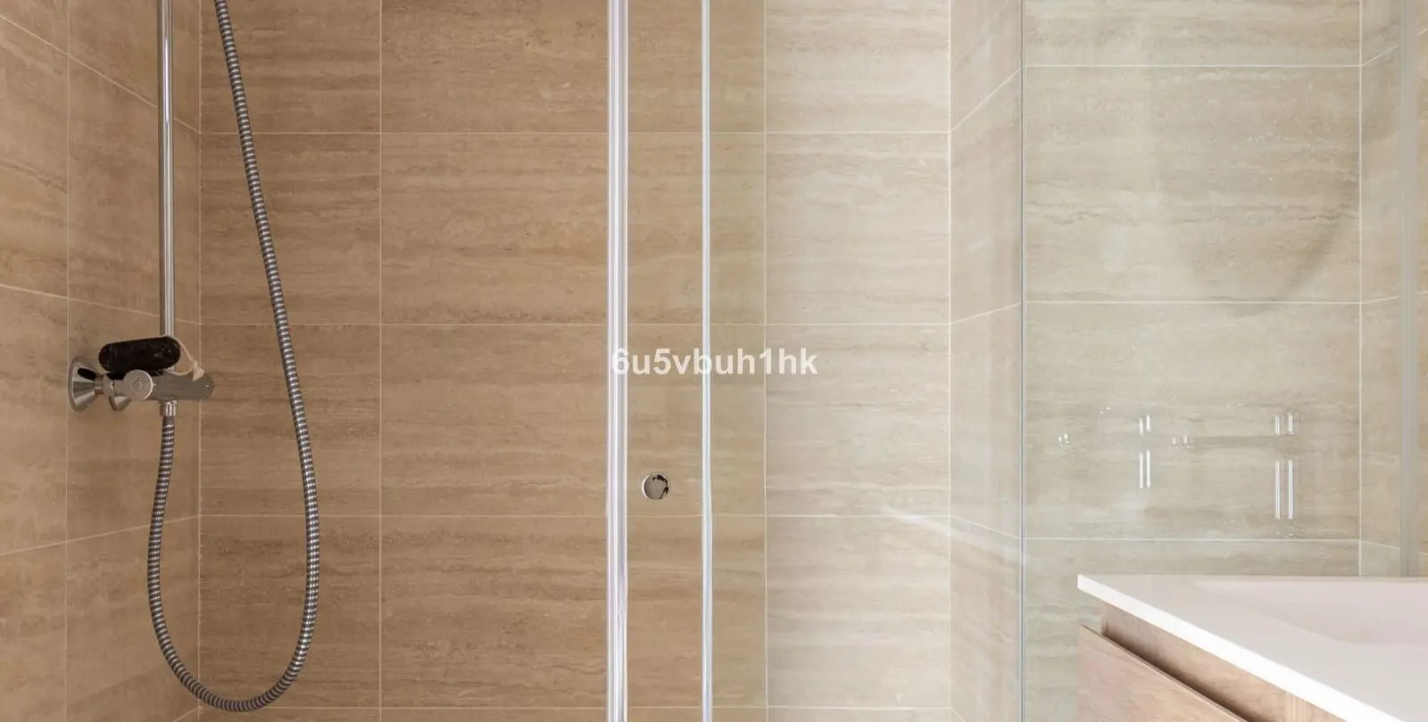 Sale of ground floor apartment in Málaga Centro 12
