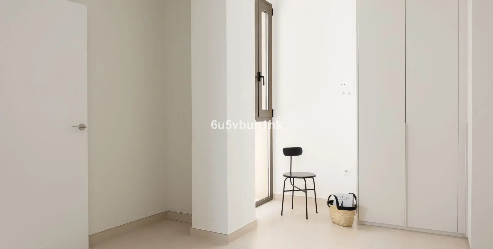 Sale of ground floor apartment in Málaga Centro 14