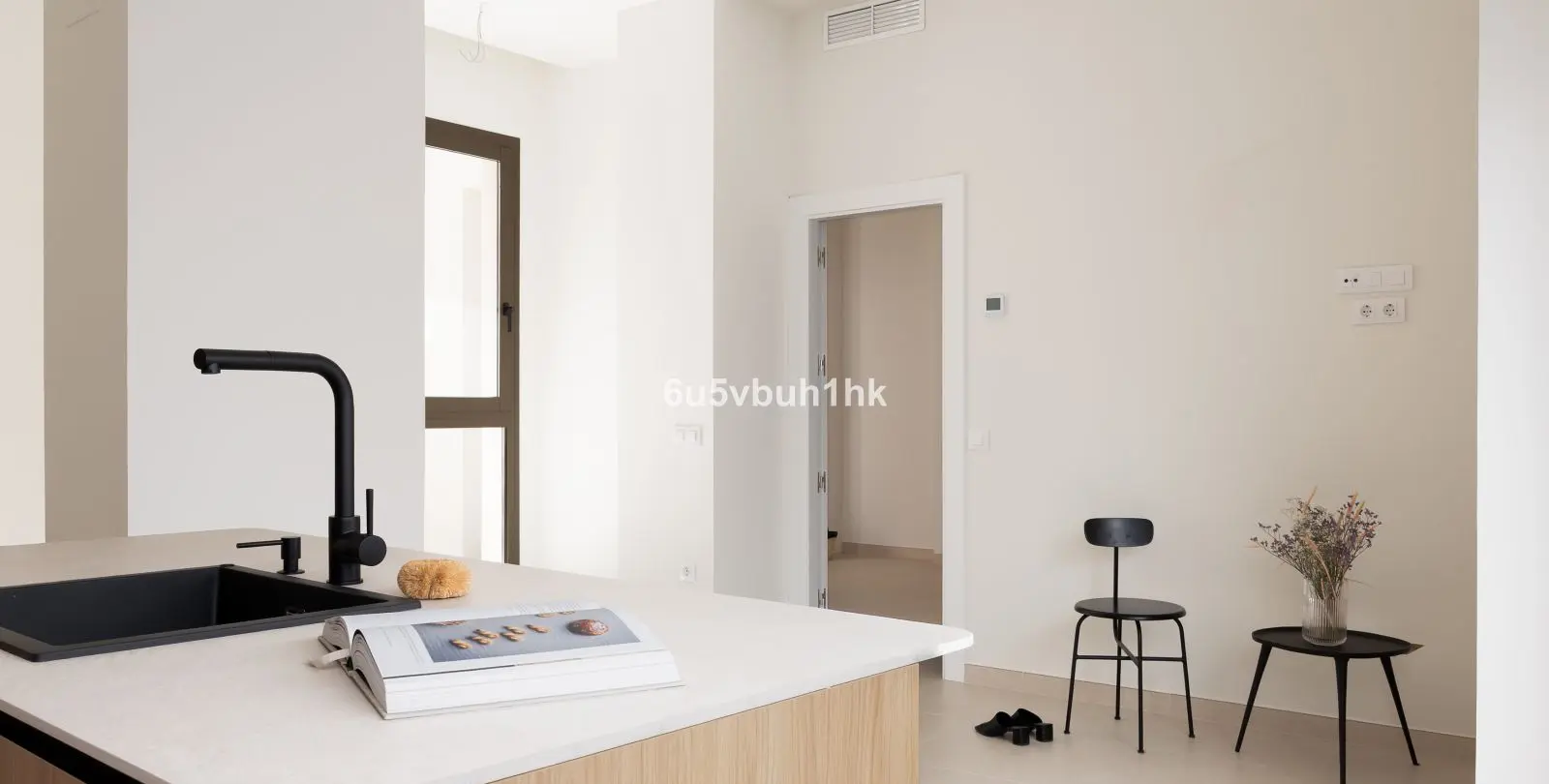 Sale of ground floor apartment in Málaga Centro 24