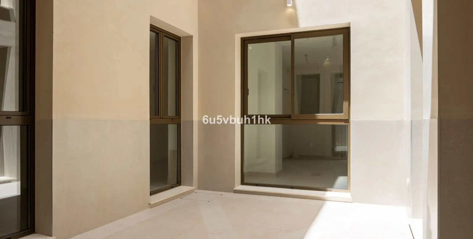 Sale of ground floor apartment in Málaga Centro 37