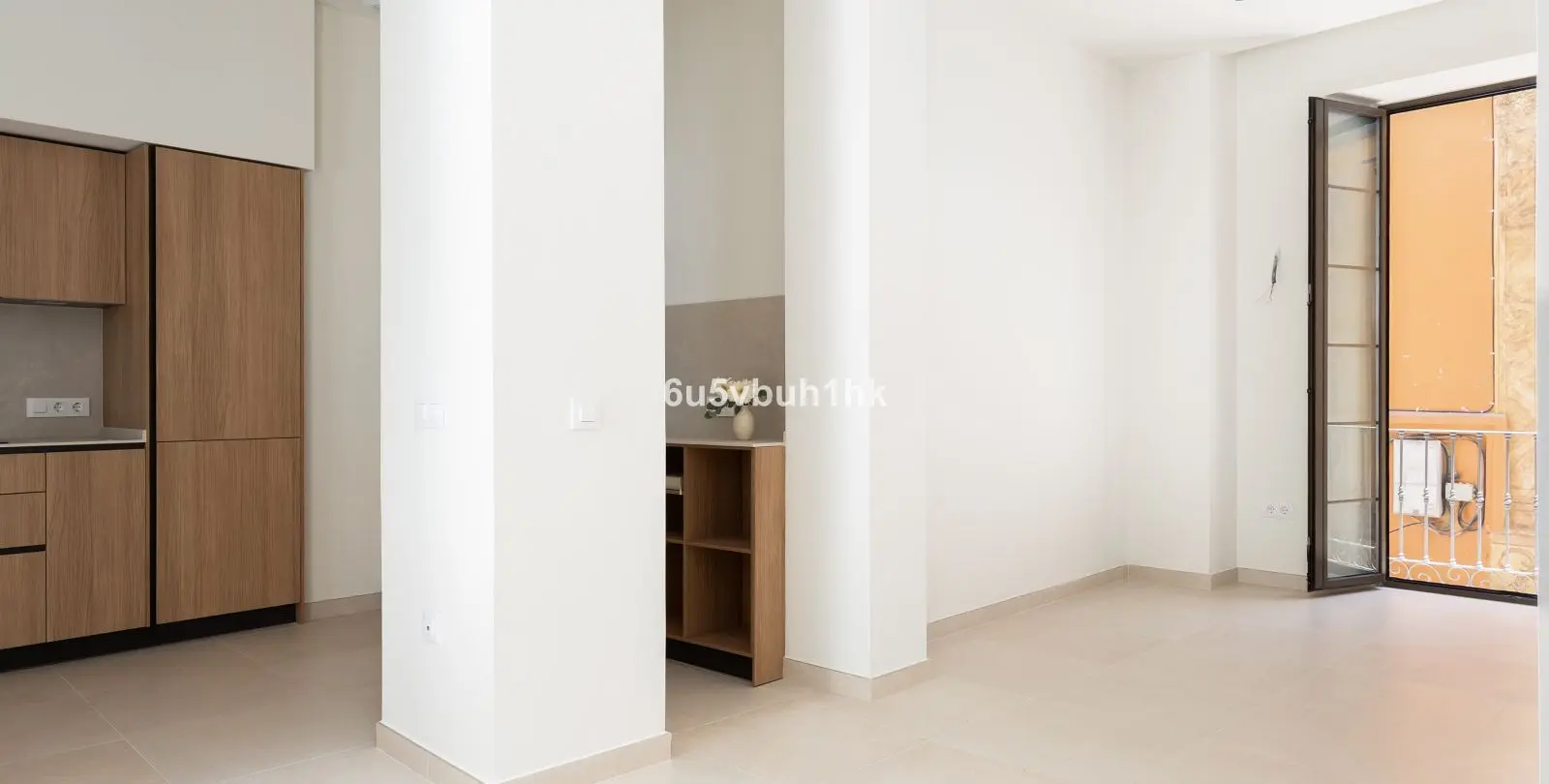 Sale of ground floor apartment in Málaga Centro 47