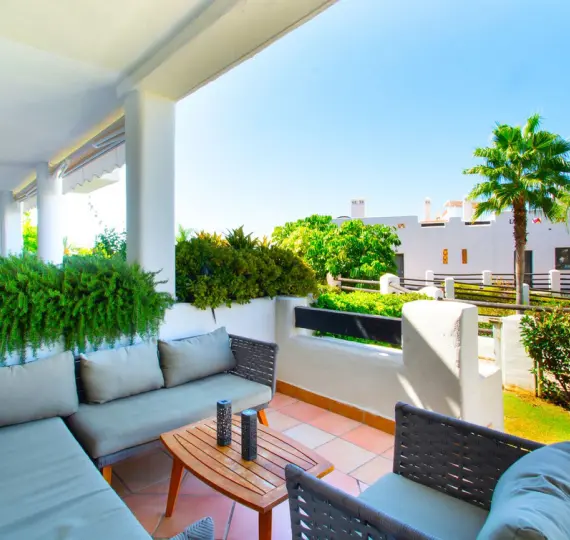 Sale of ground floor apartment in Selwo