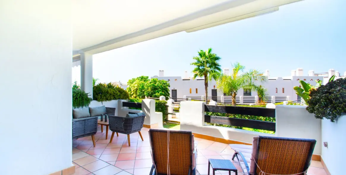 Sale of ground floor apartment in Selwo 16