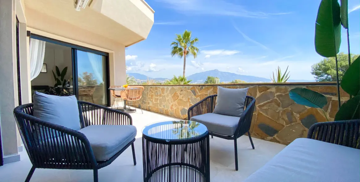 Sale of townhouse in Atalaya 3