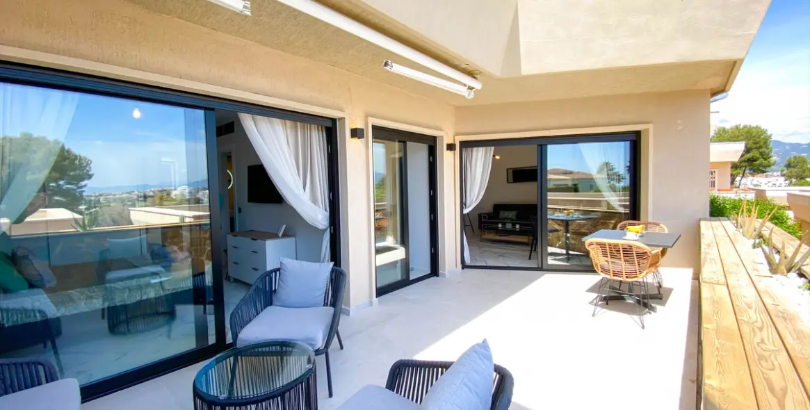 Sale of townhouse in Atalaya 4