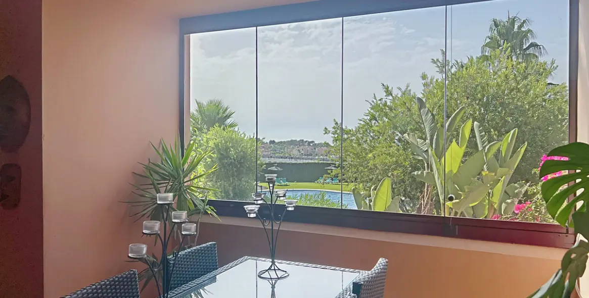 Продажа апартаментов на первом этаже в Manilva 1