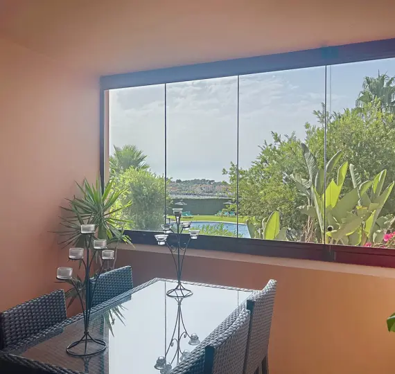 Продажа апартаментов на первом этаже в Manilva