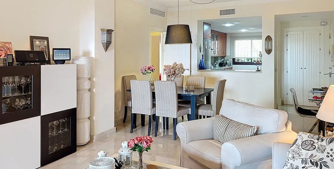 Продажа апартаментов на первом этаже в Manilva 5