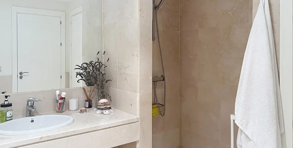 Продажа апартаментов на первом этаже в Manilva 15