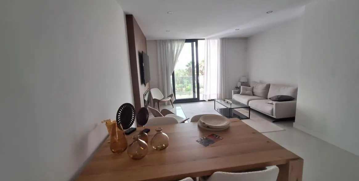 Продажа апартаментов на первом этаже в Manilva 9