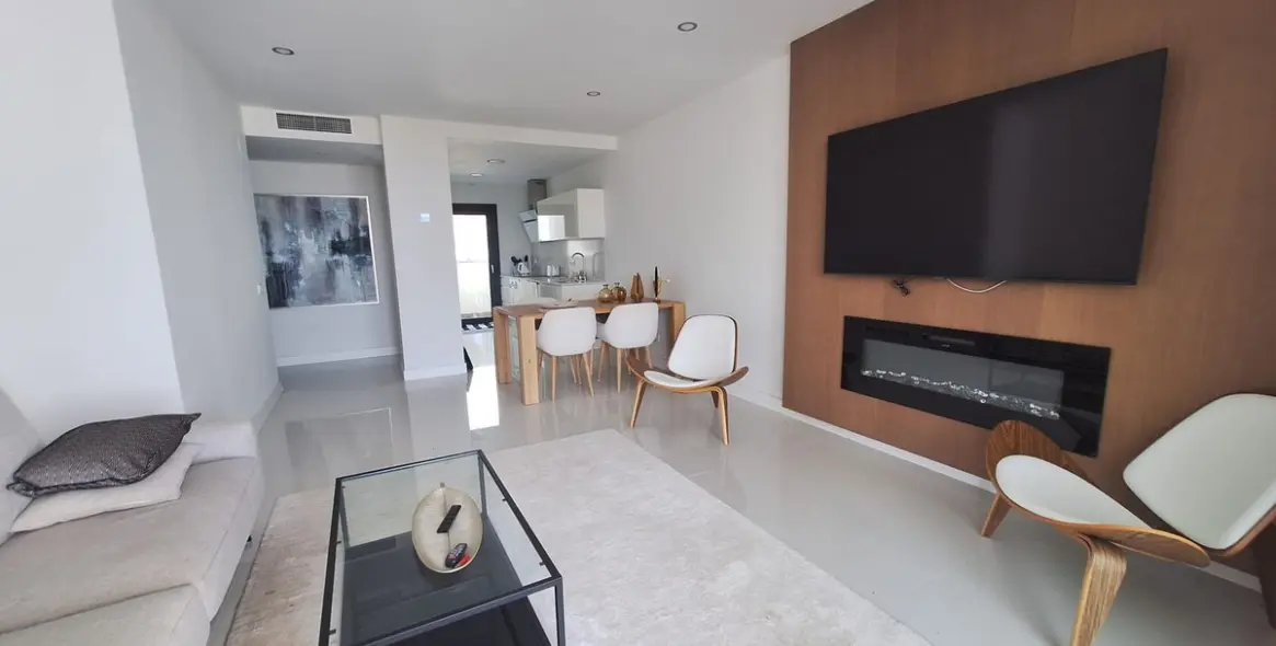 Продажа апартаментов на первом этаже в Manilva 11