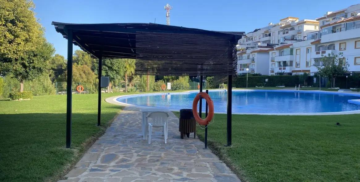 Продажа апартаментов на среднем этаже в Benalmadena Pueblo 1