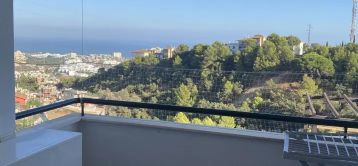 Продажа апартаментов на среднем этаже в Benalmadena Pueblo 4