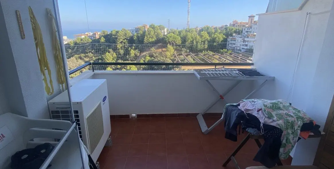 Продажа апартаментов на среднем этаже в Benalmadena Pueblo 7
