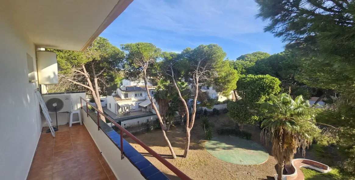 Sale of penthouse in Calypso 3