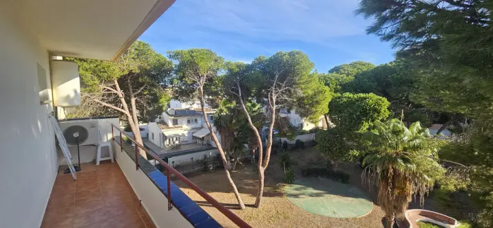 Sale of penthouse in Calypso 2