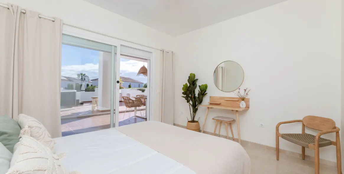 Продажа апартаментов на первом этаже в Estepona (район Estepona) 5