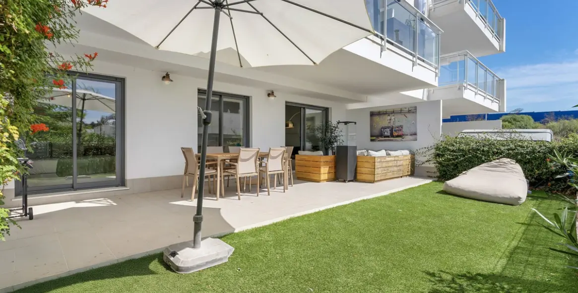 Sale of ground floor apartment in La Cala de Mijas 1