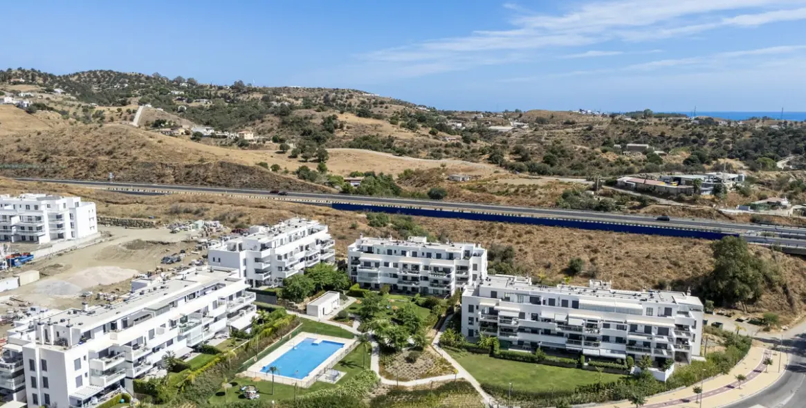 Sale of ground floor apartment in La Cala de Mijas 28