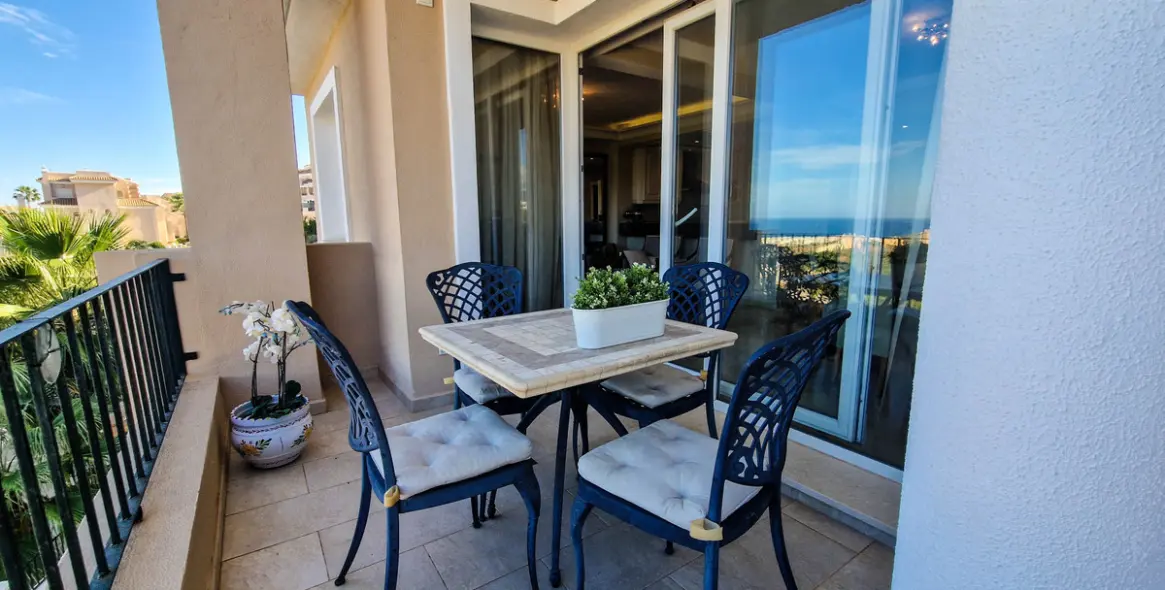 Продажа пентхауса в La Duquesa 24