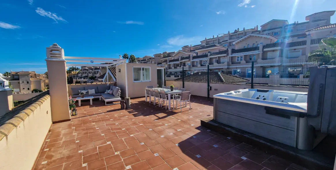 Продажа пентхауса в La Duquesa 37