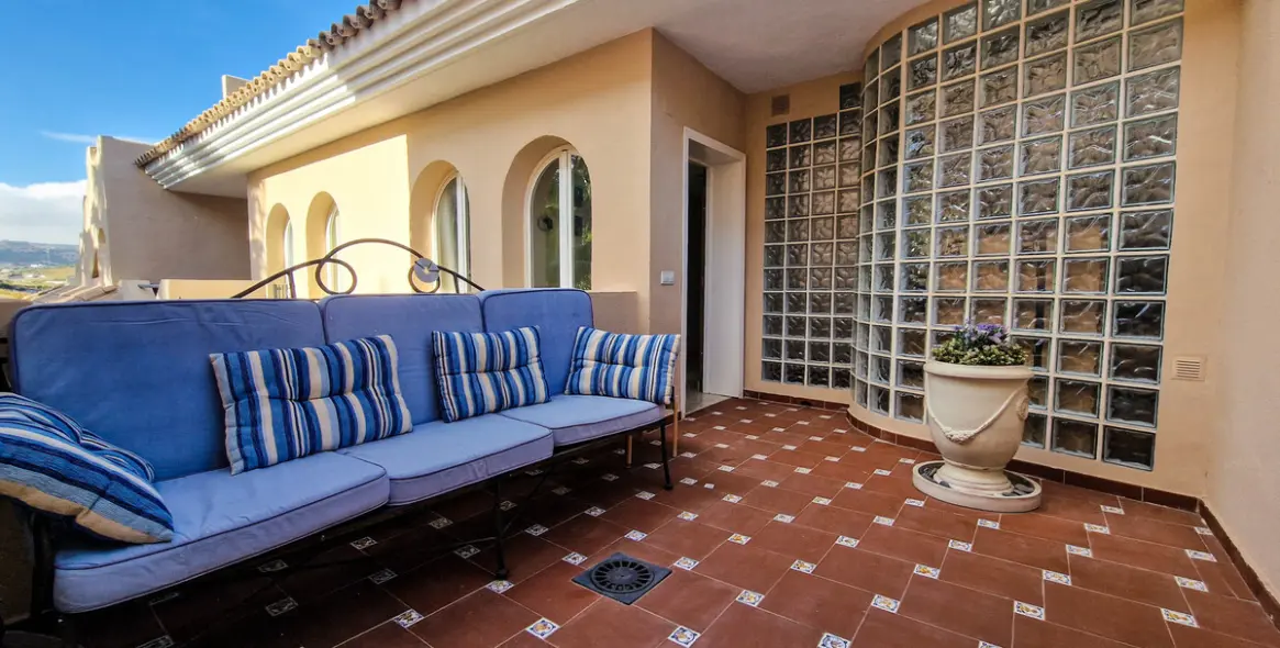 Продажа пентхауса в La Duquesa 40