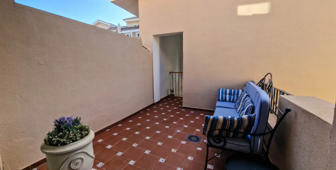 Продажа пентхауса в La Duquesa 44