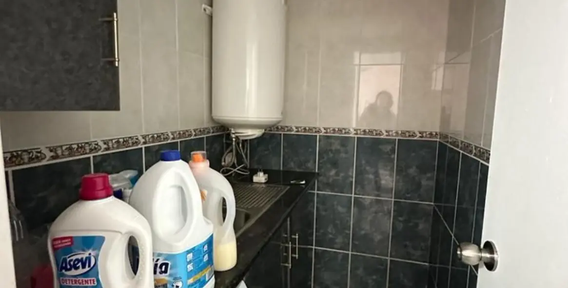 Sale of ground floor apartment in Calahonda 18