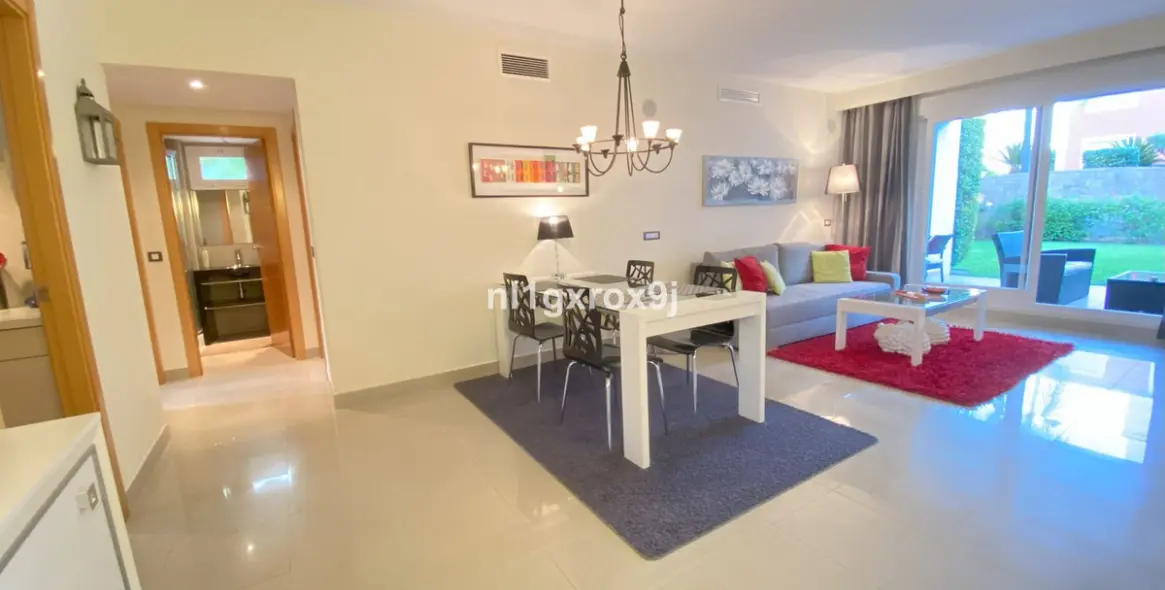 Продажа апартаментов на первом этаже в Estepona (район Estepona) 5