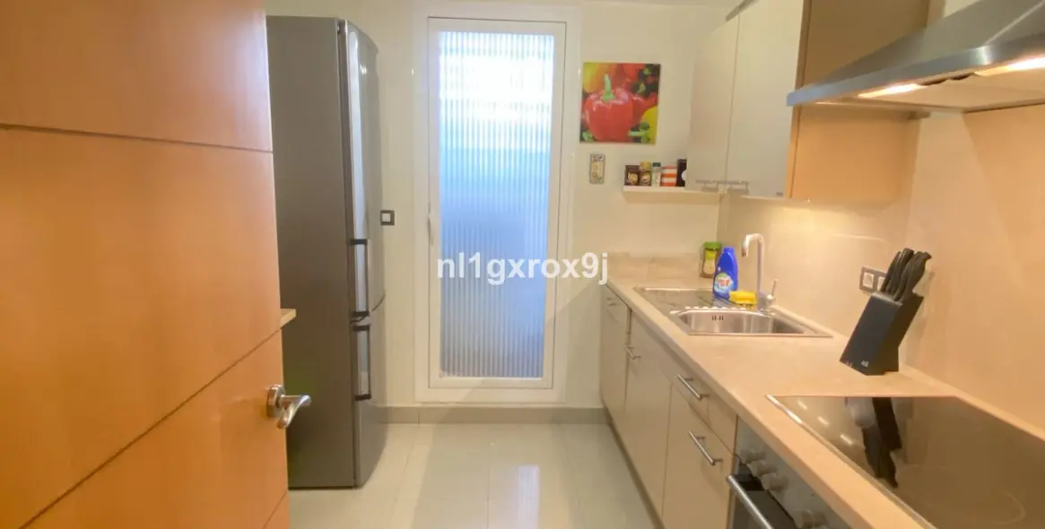 Sale of ground floor apartment in Estepona 20