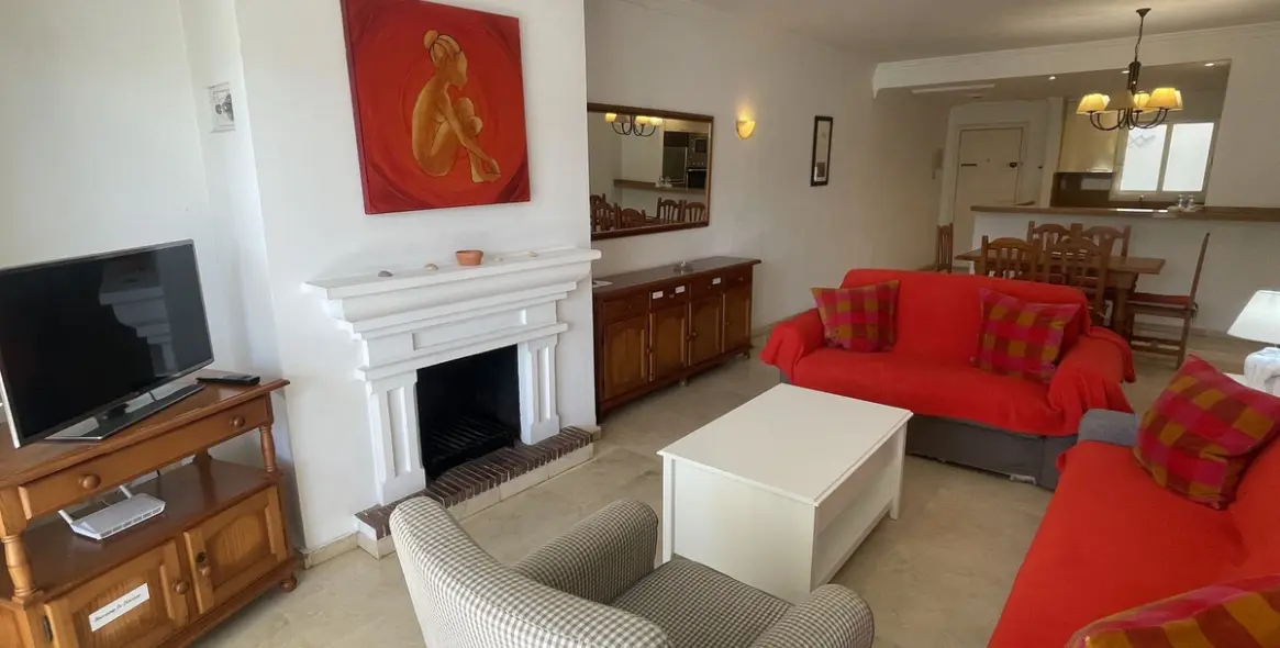 Продажа апартаментов на первом этаже в Estepona (район Estepona) 2