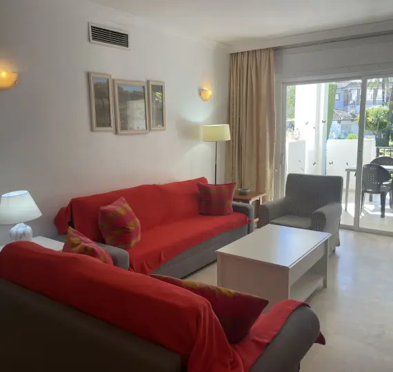 Апартаменты на первом этаже R5222017