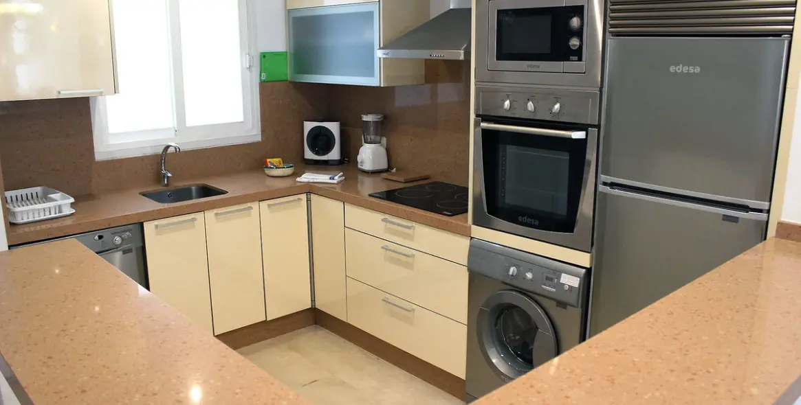 Продажа апартаментов на первом этаже в Estepona (район Estepona) 5